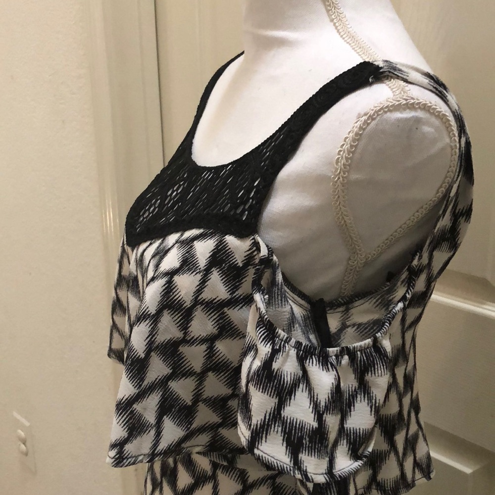 Material Girls Juniors Cold- Shoulder Illusion - Picture 3 of 5